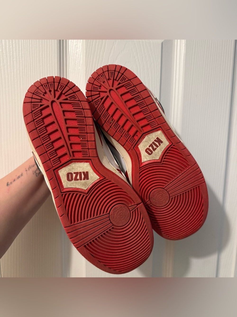 Kizo Kicks Chicago Red 2022 1/100 OG Size 6 - Picture 9 of 9